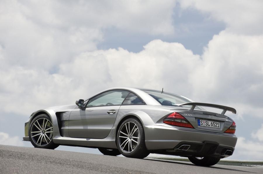  Mercedes-Benz SL65 AMG 2009 года  (фото 17 из 89)